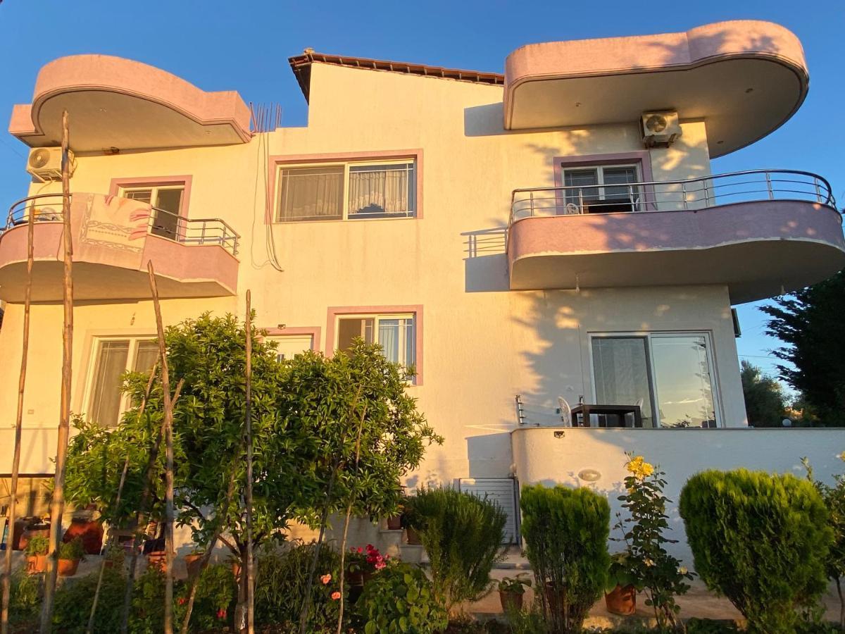 Guesthouse Xhimi Ksamil Esterno foto