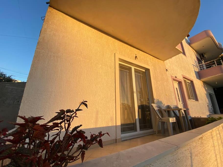 Guesthouse Xhimi Ksamil Esterno foto