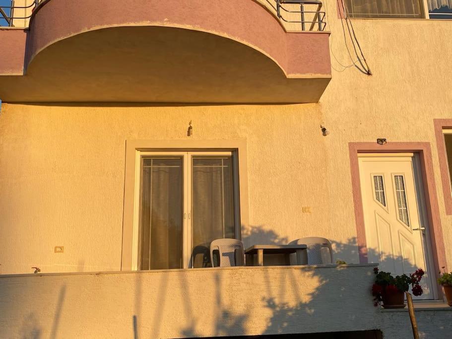 Guesthouse Xhimi Ksamil Esterno foto